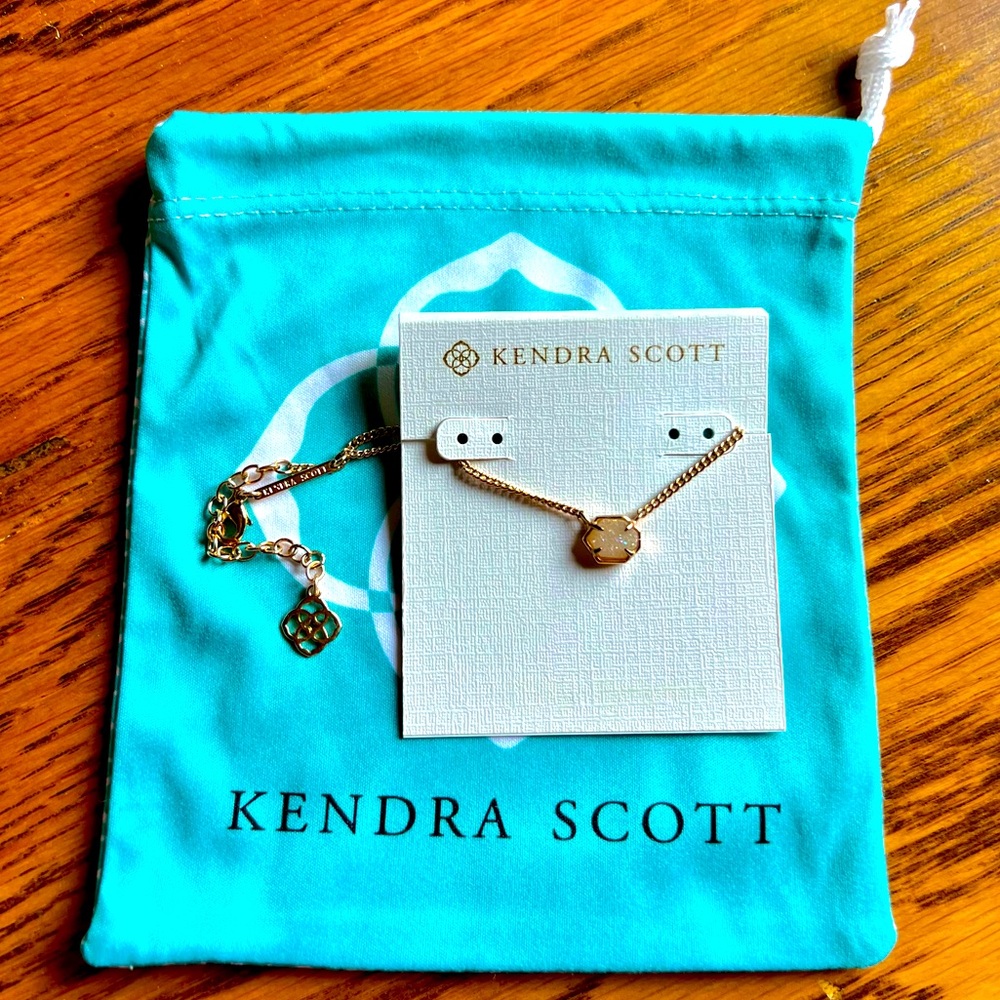 Kendra Scott Mabel Pendent Necklace Gold Tone Iridescent Drusy